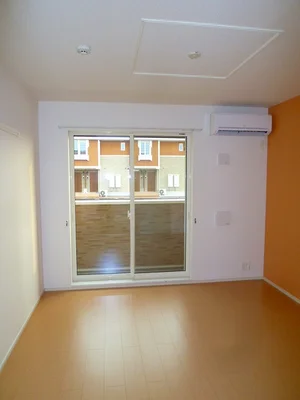 のマンスリーマンション・ウィークリーマンション「エス・フリーデ　Ⅱ 102・洋室(No.1231847)」メイン画像