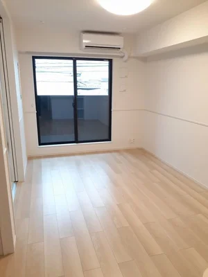 のマンスリーマンション・ウィークリーマンション「フェニーチェ　ミナ　Ⅰ 203・洋室(No.1231855)」メイン画像