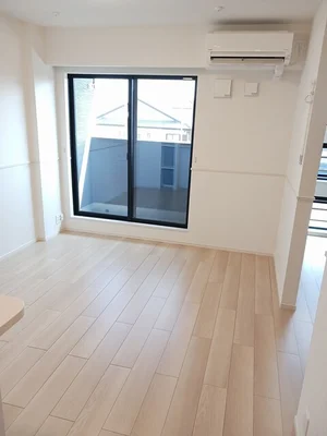 のマンスリーマンション・ウィークリーマンション「ファミリーベース梟 203・洋室(No.1231862)」メイン画像