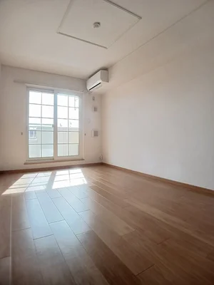 のマンスリーマンション・ウィークリーマンション「レフィナード 203・洋室(No.1232043)」メイン画像