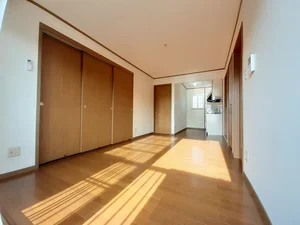 のマンスリーマンション・ウィークリーマンション「フローリア 102・洋室(No.1232063)」メイン画像