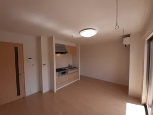 のマンスリーマンション・ウィークリーマンション「アーデントハウス元吉田 305・洋室(No.1232081)」メイン画像