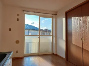 山梨県立大学池田キャンパス周辺のマンスリーマンション・ウィークリーマンション「ウィンドミル１２３－Ⅱ 202・洋室(No.1232162)」メイン画像