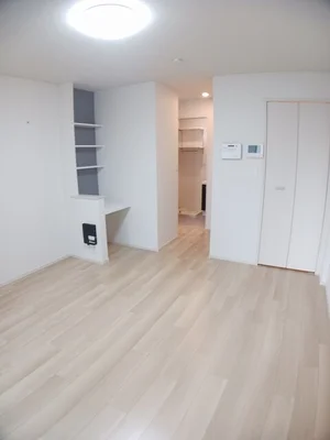 のマンスリーマンション・ウィークリーマンション「ヒカルサ豊橋東田町Ⅱ 105・洋室(No.1232300)」メイン画像