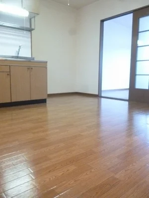 のマンスリーマンション・ウィークリーマンション「アーバンライフいずみ 101・洋室(No.1232346)」メイン画像