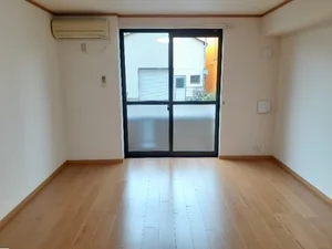 のマンスリーマンション・ウィークリーマンション「ノイアクティーフ 103・洋室(No.1232350)」メイン画像