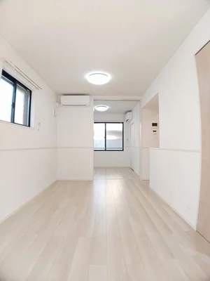 江南市のマンスリーマンション・ウィークリーマンション「アルファード 101・洋室(No.1232413)」メイン画像