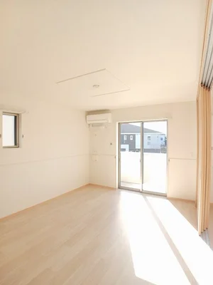 のマンスリーマンション・ウィークリーマンション「トルヴェ　ラ　フェーヴⅢ 201・洋室(No.1232551)」メイン画像