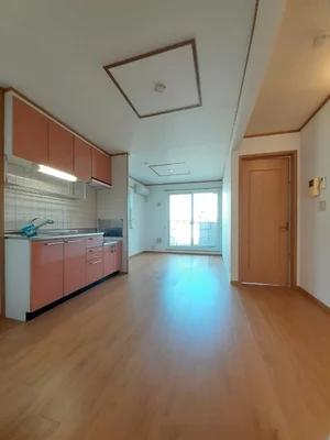 のマンスリーマンション・ウィークリーマンション「ローズペティル　Ａ 201・洋室(No.1232572)」メイン画像