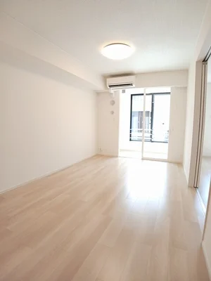 のマンスリーマンション・ウィークリーマンション「ファミリアメゾン　Ⅲ 103・洋室(No.1232588)」メイン画像