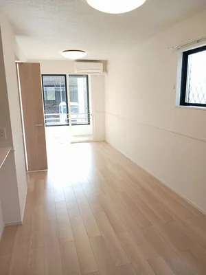 のマンスリーマンション・ウィークリーマンション「スフィア　セリーン　Ⅰ 101・洋室(No.1232688)」メイン画像