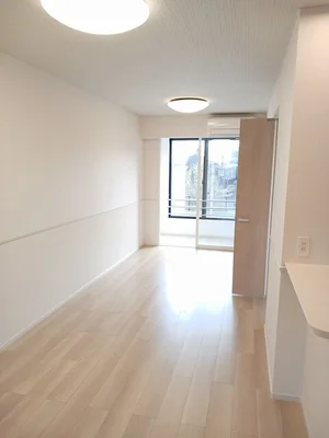 宮崎県のマンスリーマンション・ウィークリーマンション「スフィア　セリーン　Ⅱ 102・洋室(No.1232693)」メイン画像