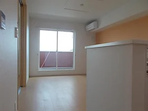 のマンスリーマンション・ウィークリーマンション「エムズ　サニー　ガーデンⅩⅡ 202・洋室(No.1232788)」メイン画像