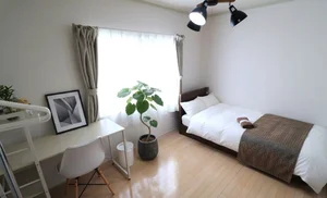 デスクワーク可能で広々使える安佐南区マンスリーマンション！