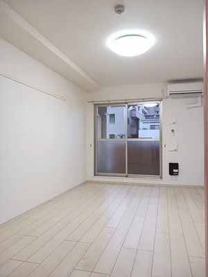 のマンスリーマンション・ウィークリーマンション「カーサ　オリエンターレ 205・洋室(No.1232888)」メイン画像