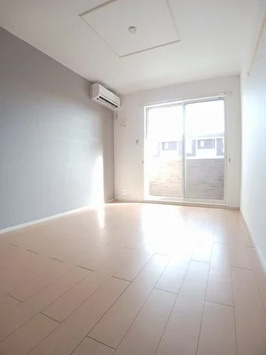 丸亀市のマンスリーマンション・ウィークリーマンション「プロムナード　垂水 102・洋室(No.1232910)」メイン画像