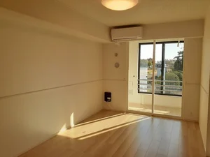 のマンスリーマンション・ウィークリーマンション「フェザント　テイル 102・洋室(No.1233759)」メイン画像