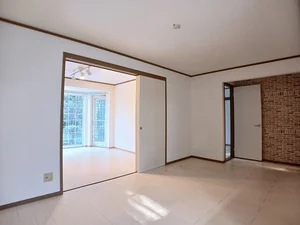 のマンスリーマンション・ウィークリーマンション「モンラルジュ８番館 102・洋室(No.1233816)」メイン画像