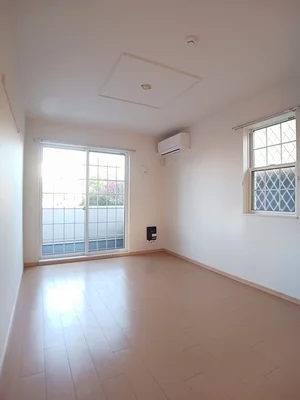 のマンスリーマンション・ウィークリーマンション「シュエット 101・洋室(No.1233855)」メイン画像