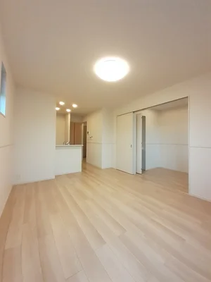 のマンスリーマンション・ウィークリーマンション「アルバーダ 201・洋室(No.1234102)」メイン画像