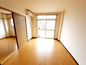 佐賀県の大東建託リーシング株式会社のマンスリーマンション・ウィークリーマンション「エグゼヒラバル 103・洋室(No.1234157)」メイン画像