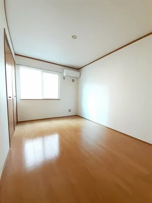 のマンスリーマンション・ウィークリーマンション「フラット花井弐番館 102・洋室(No.1234628)」メイン画像