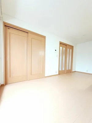 石川県の大東建託リーシング株式会社のマンスリーマンション・ウィークリーマンション「ｆｒｉｅｄｅ・泉台（フリーデ 202・洋室(No.1234712)」メイン画像