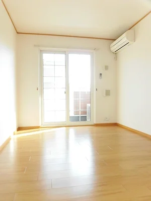 のマンスリーマンション・ウィークリーマンション「プラシ－ド・フィルⅠ 103・洋室(No.1234982)」メイン画像