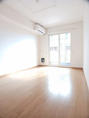 のマンスリーマンション・ウィークリーマンション「ニューリーフ　Ａ 103・洋室(No.1235042)」メイン画像