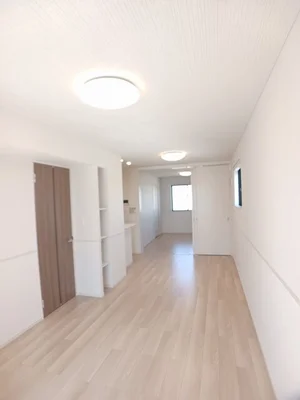 のマンスリーマンション・ウィークリーマンション「ルクス 105・洋室(No.1235133)」メイン画像