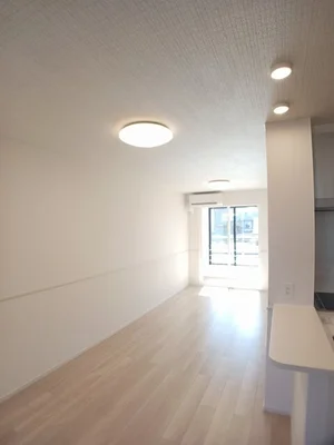 愛知県のマンスリーマンション・ウィークリーマンション「ルクス 103・洋室(No.1235134)」メイン画像