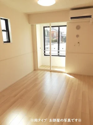 愛知県のマンスリーマンション・ウィークリーマンション「サンリット本郷Ⅲ 102・洋室(No.1235147)」メイン画像