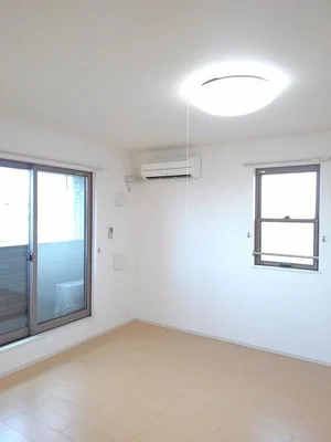 三重県の大東建託リーシング株式会社のマンスリーマンション・ウィークリーマンション「Ｍ＆Ｍ 201・洋室(No.1235162)」メイン画像