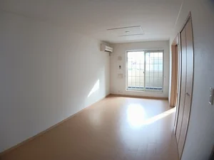 のマンスリーマンション・ウィークリーマンション「ラフィーネ 201・洋室(No.1235197)」メイン画像