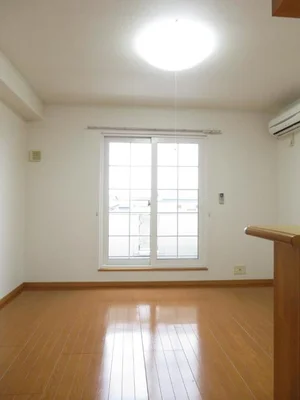 のマンスリーマンション・ウィークリーマンション「フルール　Ｂ 203・洋室(No.1235242)」メイン画像