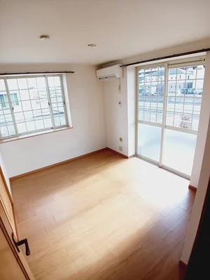 高知県のマンスリーマンション・ウィークリーマンション「モルティ・メゾン　Ⅰ 102・洋室(No.1235252)」メイン画像