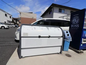 敷地内ゴミ捨て場