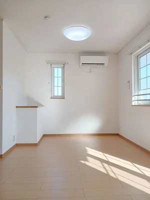 のマンスリーマンション・ウィークリーマンション「サンリット 202・洋室(No.1235451)」メイン画像