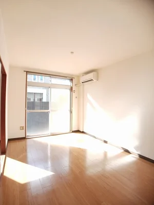 のマンスリーマンション・ウィークリーマンション「エルディムフジイ 102・洋室(No.1235573)」メイン画像