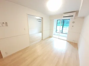 のマンスリーマンション・ウィークリーマンション「アドラブールＢ 102・洋室(No.1235842)」メイン画像