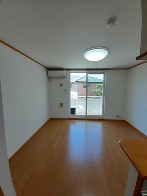 群馬県のマンスリーマンション・ウィークリーマンション「デフィー・ホワイト 205・洋室(No.1235862)」メイン画像