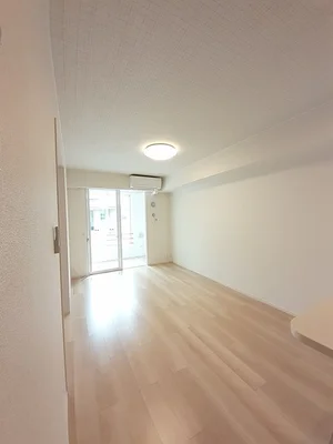 のマンスリーマンション・ウィークリーマンション「ル・ボートン 104・洋室(No.1235871)」メイン画像