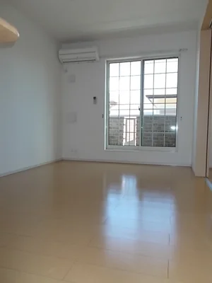 のマンスリーマンション・ウィークリーマンション「ソレアード 202・洋室(No.1235907)」メイン画像