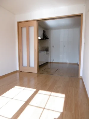 小千谷市のマンスリーマンション・ウィークリーマンション「スマイル　ティフォン　Ｂ 101・洋室(No.1235932)」メイン画像