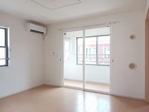 のマンスリーマンション・ウィークリーマンション「ドゥ・ファミーユＡ 204・洋室(No.1235940)」メイン画像