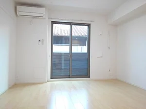 のマンスリーマンション・ウィークリーマンション「ブローテⅡ 102・洋室(No.1235975)」メイン画像