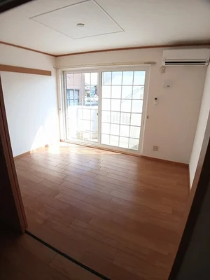 高宮駅（滋賀県）のマンスリーマンション・ウィークリーマンション「チェントロ　ヴィレッジⅡ 102・洋室(No.1235982)」メイン画像