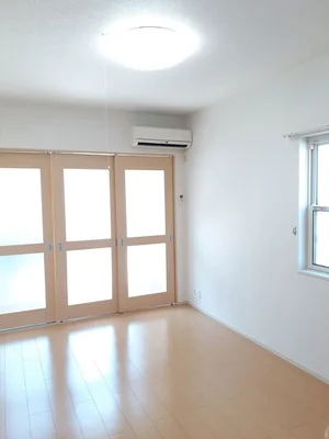 松阪市のマンスリーマンション・ウィークリーマンション「ベルシエロ　Ｂ 103・洋室(No.1235985)」メイン画像