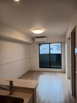 和歌山駅（和歌山県）のマンスリーマンション・ウィークリーマンション「シャライム 202・洋室(No.1236033)」メイン画像