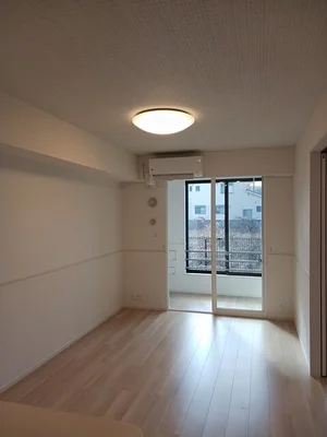 和歌山駅（和歌山県）のマンスリーマンション・ウィークリーマンション「シャライム 102・洋室(No.1236037)」メイン画像